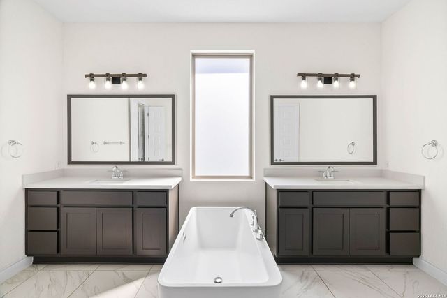 92 SIMPATICO, Boerne, TX 78006