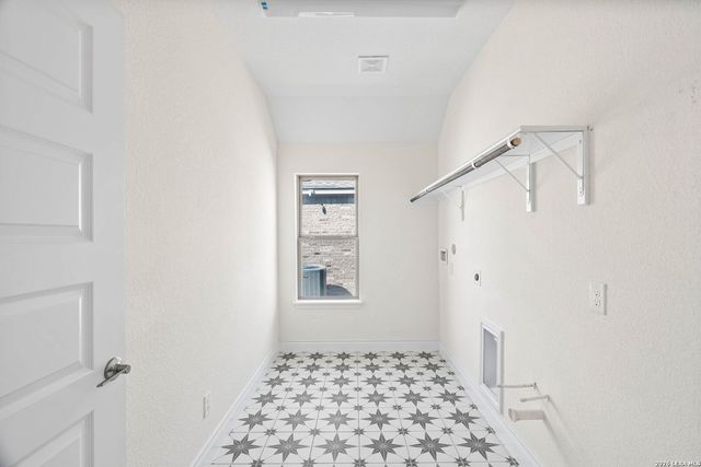 92 SIMPATICO, Boerne, TX 78006