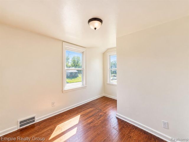 14481 Maddelein Street, Detroit, MI 48205