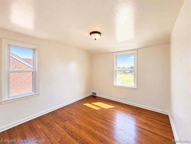 14481 Maddelein Street, Detroit, MI 48205