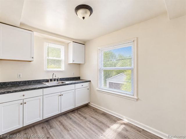 14481 Maddelein Street, Detroit, MI 48205
