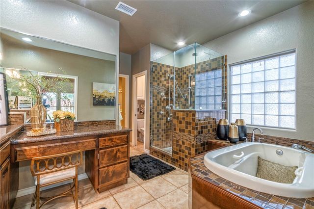 14841 Santa Gertrudis Dr, Corpus Christi, TX 78410