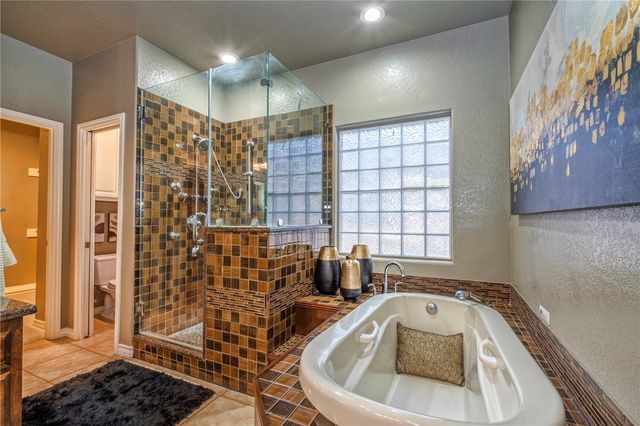 14841 Santa Gertrudis Dr, Corpus Christi, TX 78410