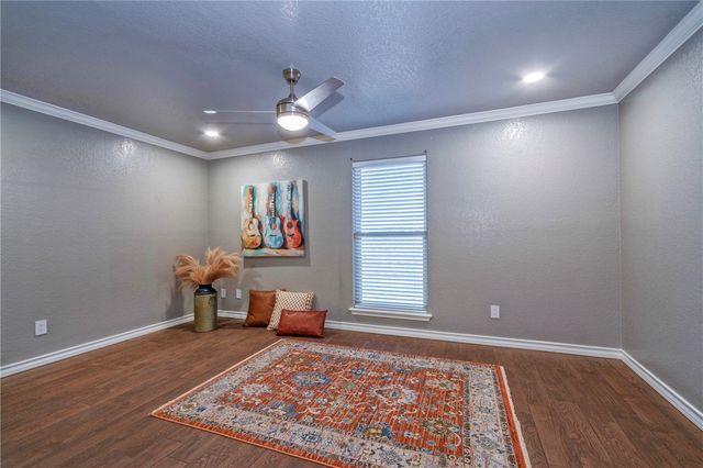 14841 Santa Gertrudis Dr, Corpus Christi, TX 78410