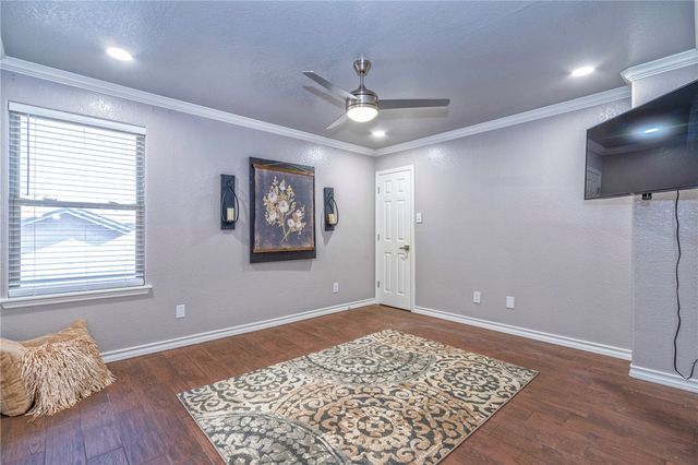 14841 Santa Gertrudis Dr, Corpus Christi, TX 78410