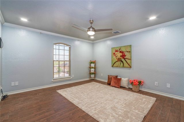 14841 Santa Gertrudis Dr, Corpus Christi, TX 78410