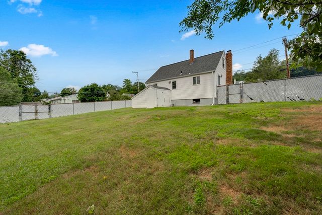 136 Washington St, Norwood, MA 02062