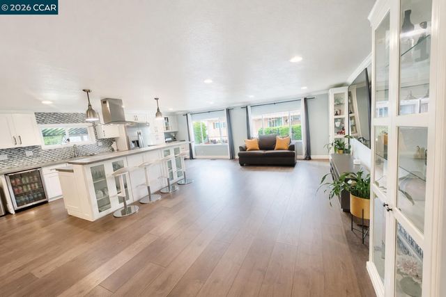 161 Suez Dr, Pacheco, CA 94553
