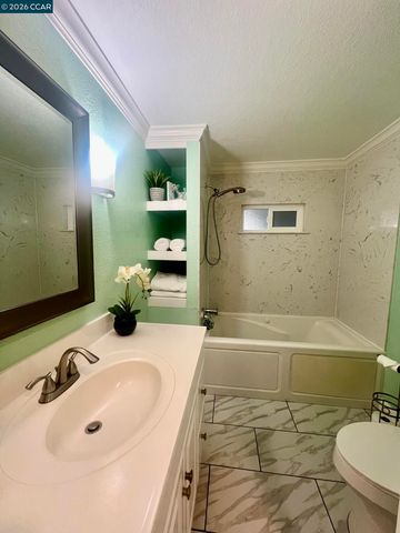 161 Suez Dr, Pacheco, CA 94553