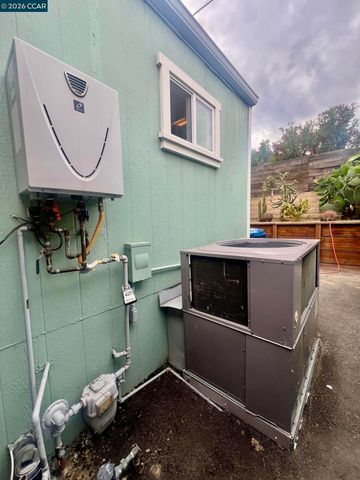 161 Suez Dr, Pacheco, CA 94553