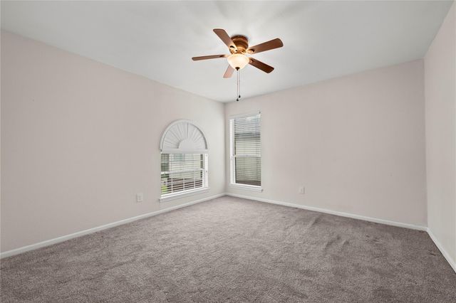 709 Firethorn LN, Round Rock, TX 78664