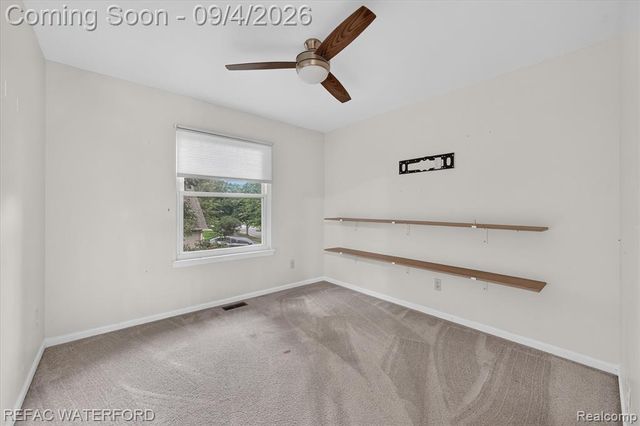 4380 Red Oak Boulevard, Waterford, MI 48329