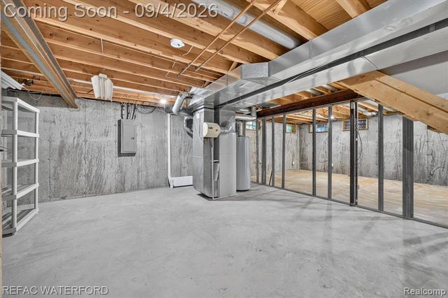 4380 Red Oak Boulevard, Waterford, MI 48329