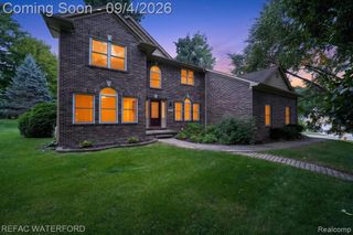 4380 Red Oak Boulevard, Waterford, MI 48329