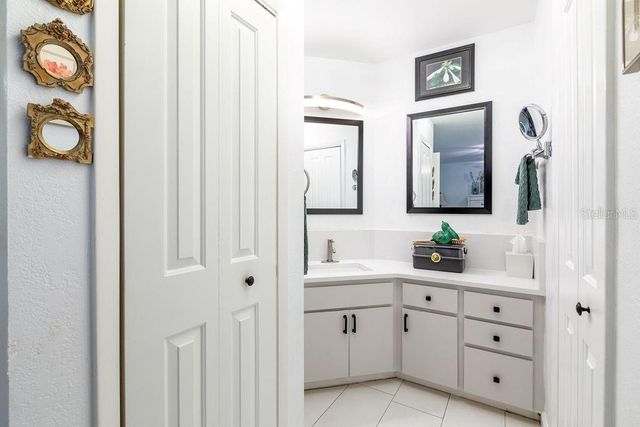 8771 NW 42ND ROAD, Gainesville, FL 32653