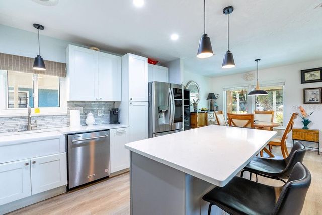 8771 NW 42ND ROAD, Gainesville, FL 32653