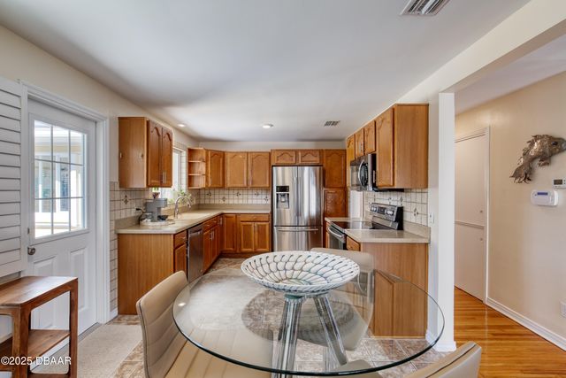 926 S Beach Street, Ormond Beach, FL 32174