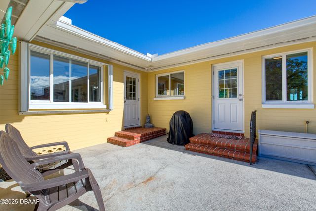 926 S Beach Street, Ormond Beach, FL 32174