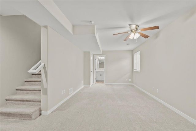 4233 Mourning Dove Drive, Waterloo, IA 50702