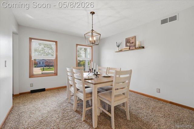9514 Aspen View Drive, Grand Blanc Charter Township, MI 48439