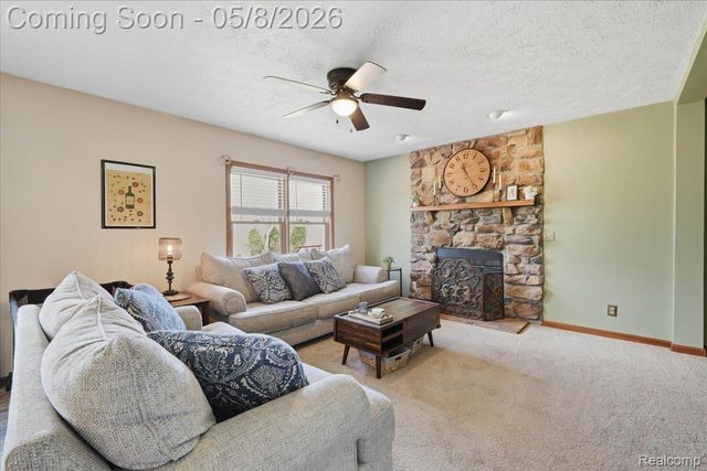9514 Aspen View Drive, Grand Blanc Charter Township, MI 48439