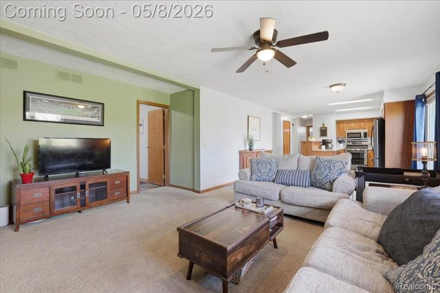 9514 Aspen View Drive, Grand Blanc Charter Township, MI 48439