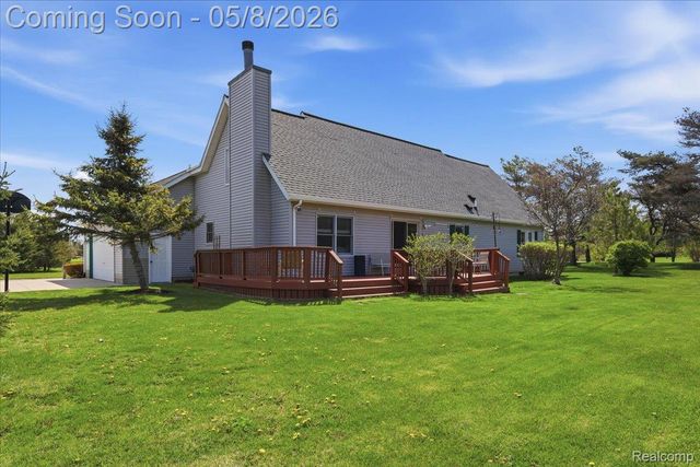 9514 Aspen View Drive, Grand Blanc Charter Township, MI 48439