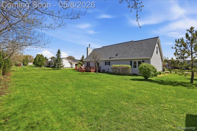 9514 Aspen View Drive, Grand Blanc Charter Township, MI 48439