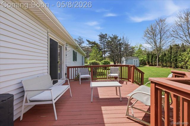 9514 Aspen View Drive, Grand Blanc Charter Township, MI 48439