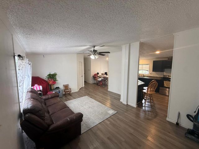 10548 W Sandalfoot Blvd, Boca Raton, FL 33428