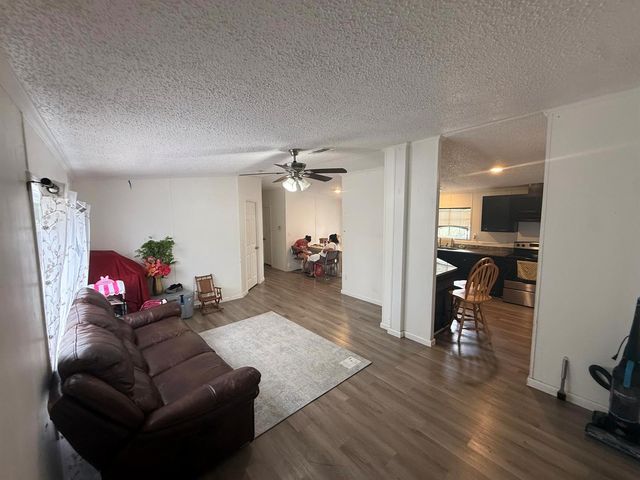 10548 W Sandalfoot Blvd, Boca Raton, FL 33428