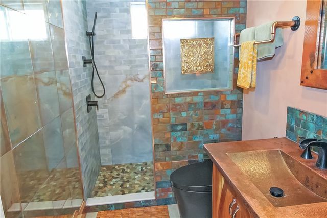 6 Sullivan Street, Newport, RI 02840