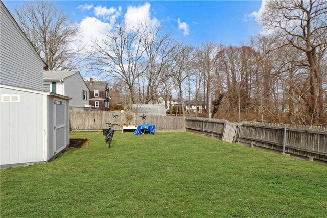 6 Sullivan Street, Newport, RI 02840