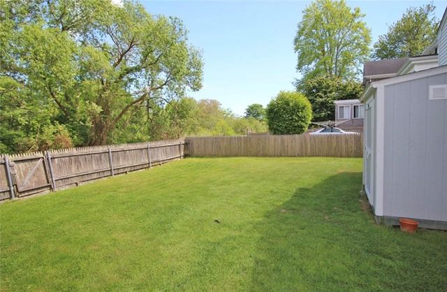 6 Sullivan Street, Newport, RI 02840