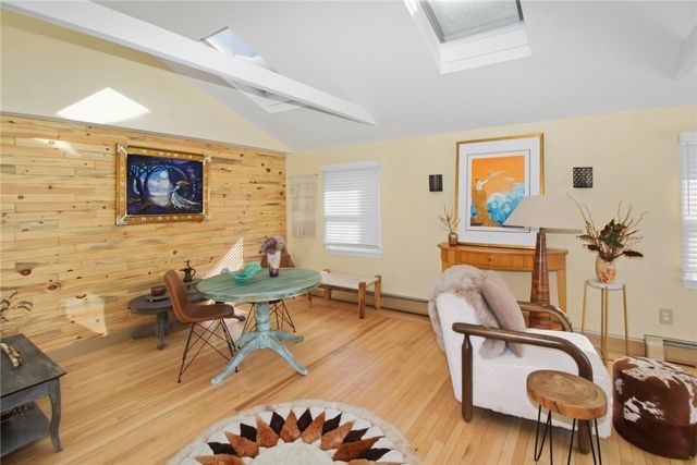 6 Sullivan Street, Newport, RI 02840