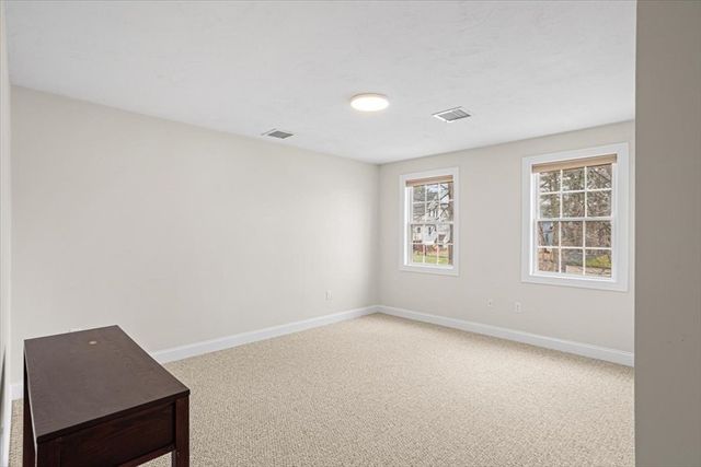 80 Locust St, Brockton, MA 02301