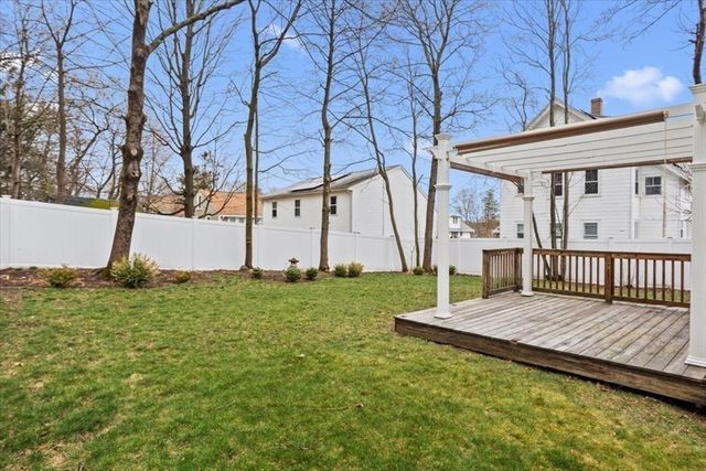 80 Locust St, Brockton, MA 02301