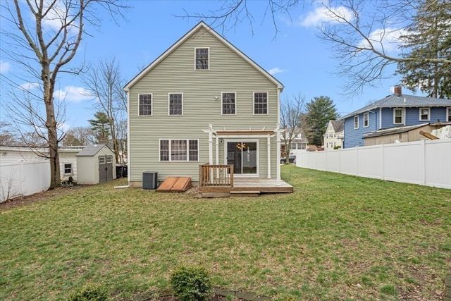 80 Locust St, Brockton, MA 02301