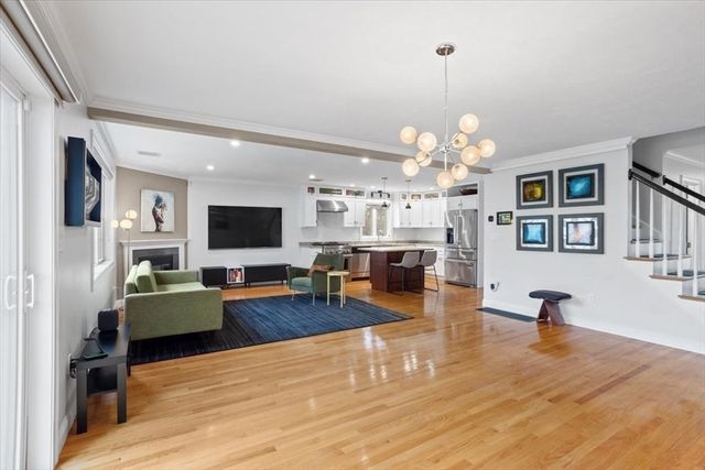 80 Locust St, Brockton, MA 02301