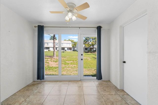 2411 LAKE WOODBERRY CIRCLE, Brandon, FL 33510