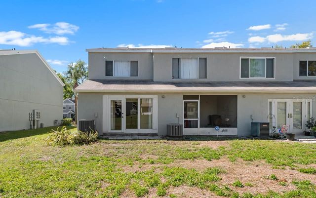 2411 LAKE WOODBERRY CIRCLE, Brandon, FL 33510