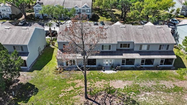 2411 LAKE WOODBERRY CIRCLE, Brandon, FL 33510