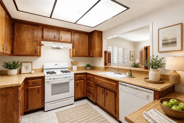 2230 El Rancho, Hemet, CA 92545