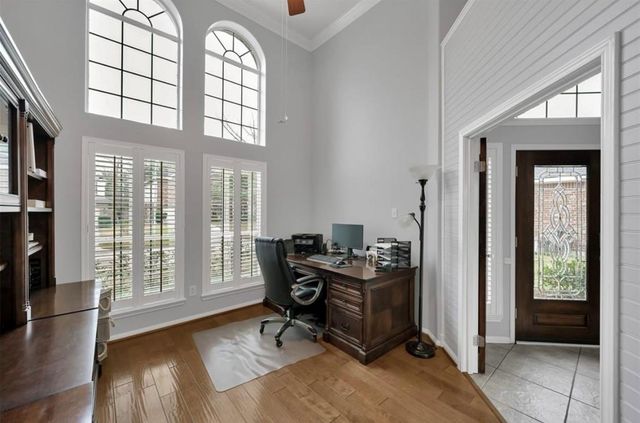 25023 Knob Pines Court, Spring, TX 77389