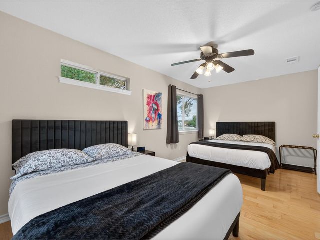 101 Snug Harbor Drive, Conroe, TX 77356