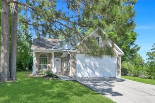 101 Snug Harbor Drive, Conroe, TX 77356