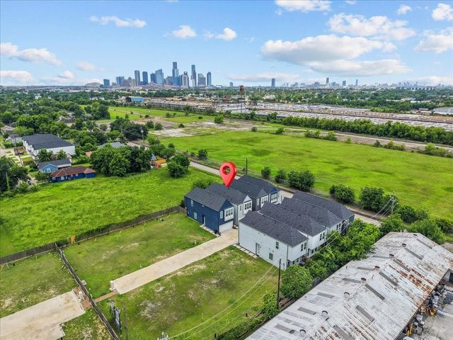 2906 Stevens Street, Houston, TX 77026