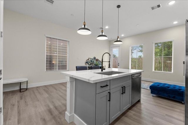 2906 Stevens Street, Houston, TX 77026