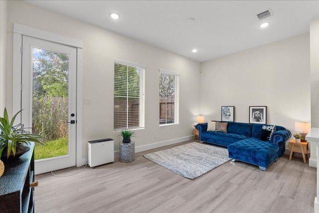 2906 Stevens Street, Houston, TX 77026