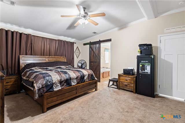 1845 Royal Road, Port Lavaca, TX 77979